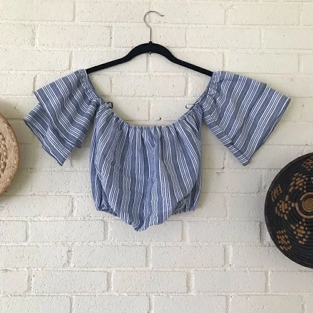 Lavender Fields Boho Ruffle Sleeve Crop Top